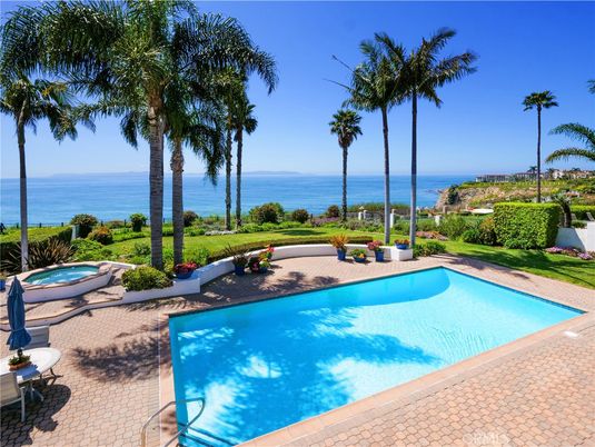 Exterior, Pool, Water