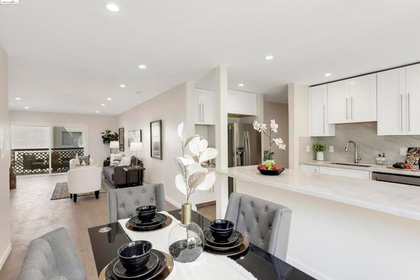 Interior, Kitchen, Living room, Recessed Lighting, Wood Texture Flooring