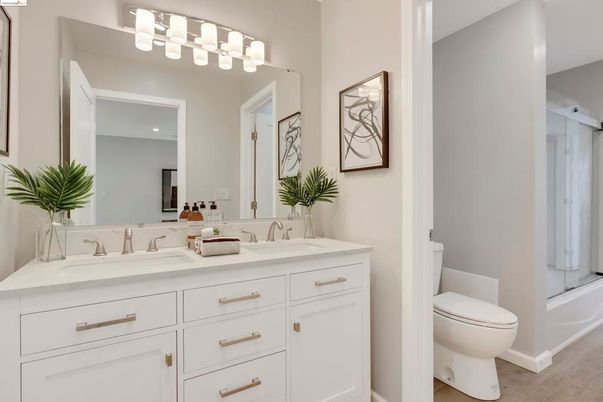 Bathroom, Dual Sink Vanities, Interior, Wood Texture Flooring