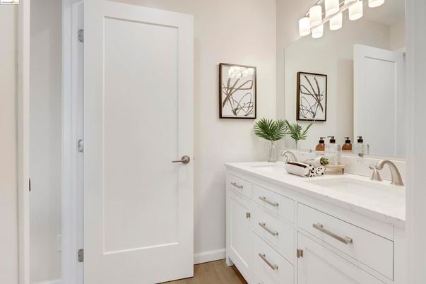 Bathroom, Dual Sink Vanities, Interior, Wood Texture Flooring