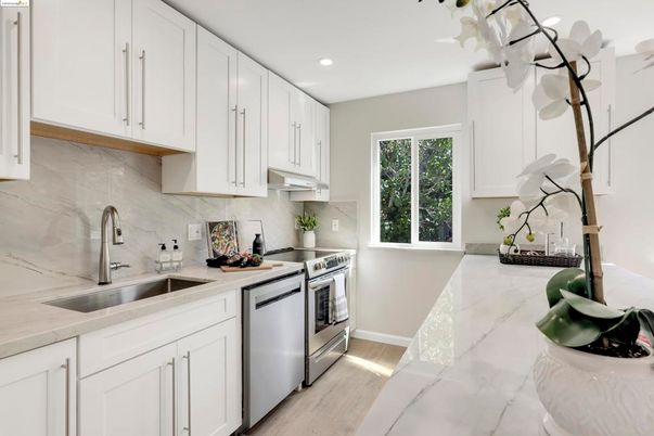 Interior, Kitchen, Recessed Lighting, Wood Texture Flooring