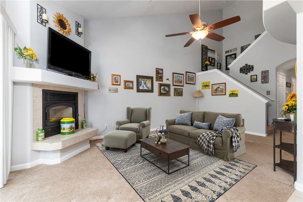 Fireplace, Interior, Living room