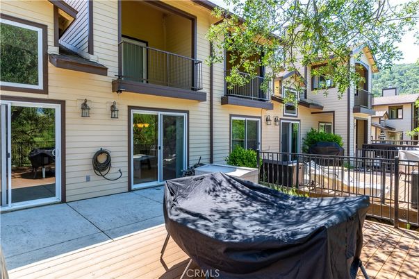 Exterior, Hot Tub