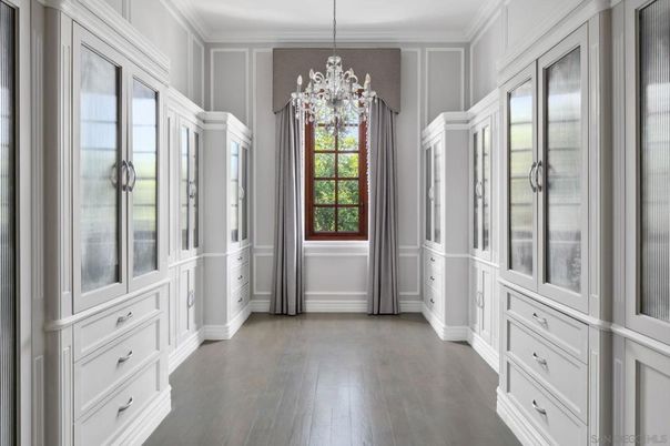 Chandelier, Interior, Wood Texture Flooring