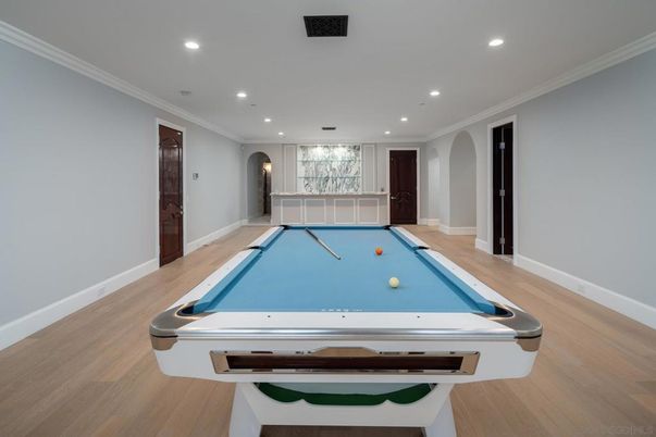 Billiard Table, Game Room, Interior, Recessed Lighting, Wood Texture Flooring