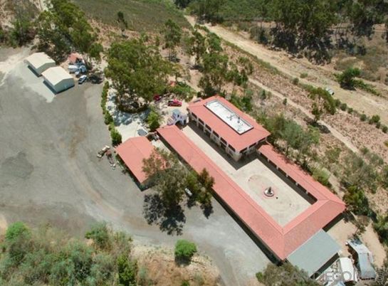 Exterior, Drone