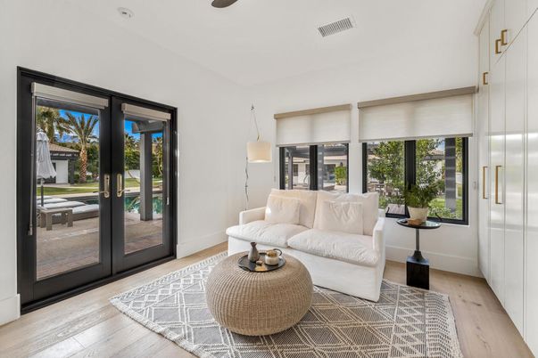 Interior, Living room, Pendant Lights, Recessed Lighting, Wood Texture Flooring