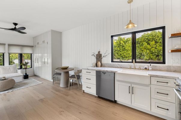 Dining room, Interior, Kitchen, Pendant Lights, Wood Texture Flooring