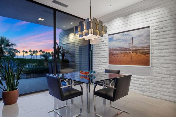 Dining room, Interior, Pendant Lights, Recessed Lighting, Water