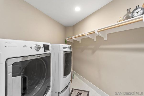 Interior, Recessed Lighting, Washer