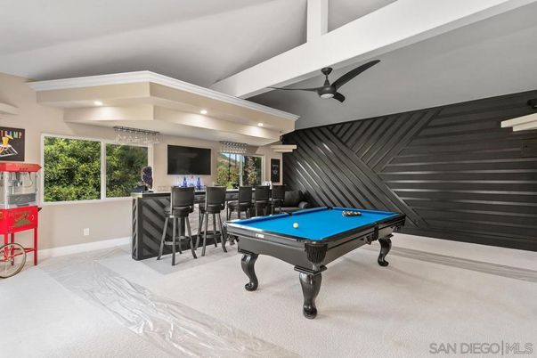Billiard Table, Game Room, Interior, Recessed Lighting