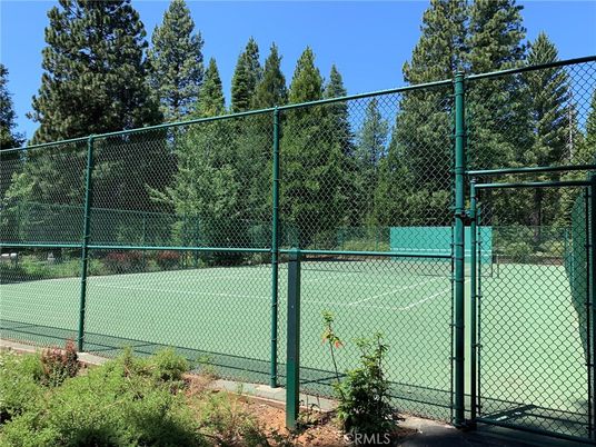 Exterior, Tennis Courts