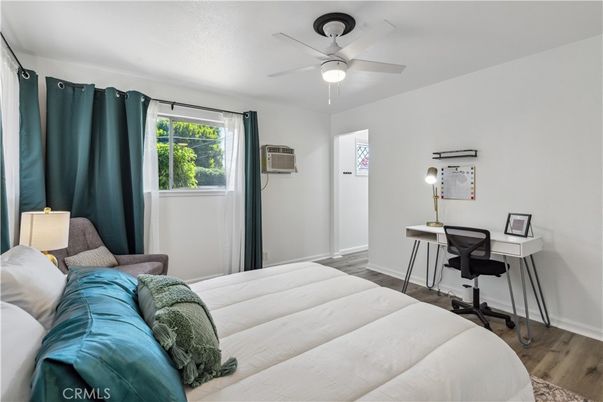 Bedroom, Home Office, Interior, Wood Texture Flooring