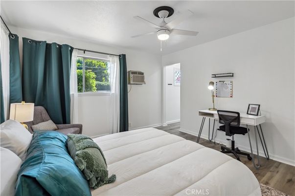 Bedroom, Home Office, Interior, Wood Texture Flooring