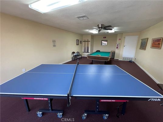 Billiard Table, Game Room, Interior
