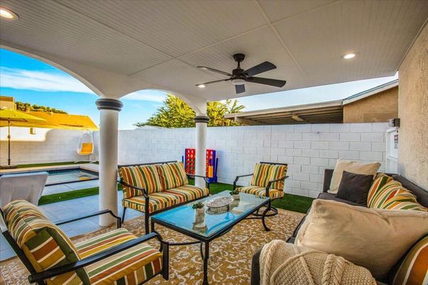 Exterior, Recessed Lighting