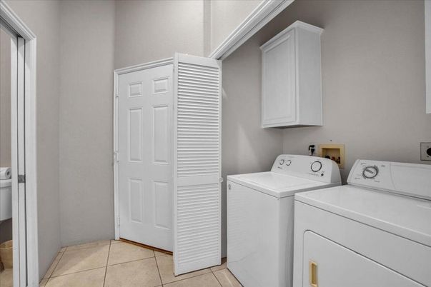 Interior, Utility Closets, Washer