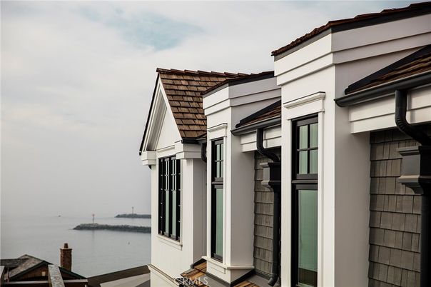 Exterior, Water