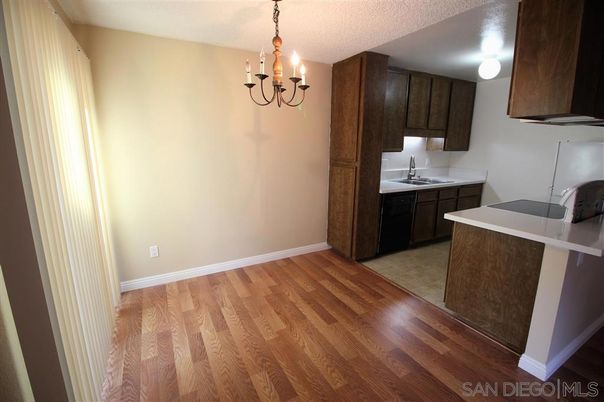 Chandelier, Interior, Kitchen, Wood Texture Flooring