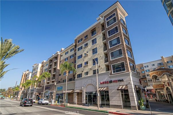Exterior, Facade, Condo Building