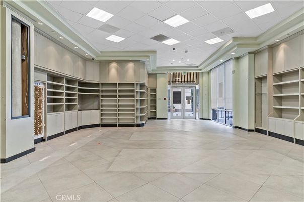 Interior, Recessed Lighting