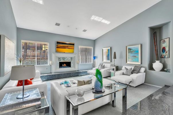 Fireplace, Interior, Living room, Recessed Lighting