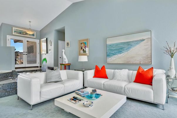 Interior, Living room, Pendant Lights