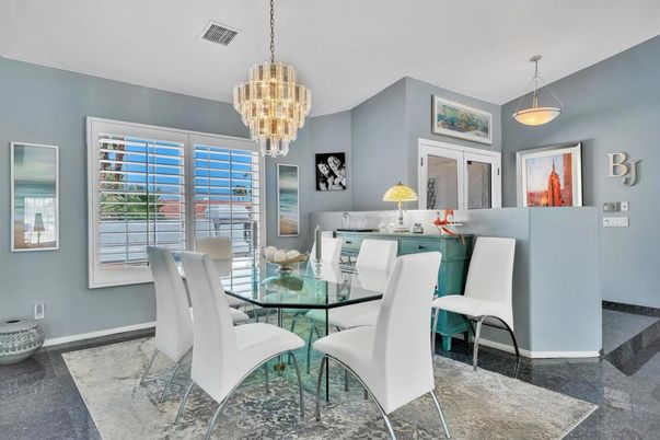 Chandelier, Dining room, Interior