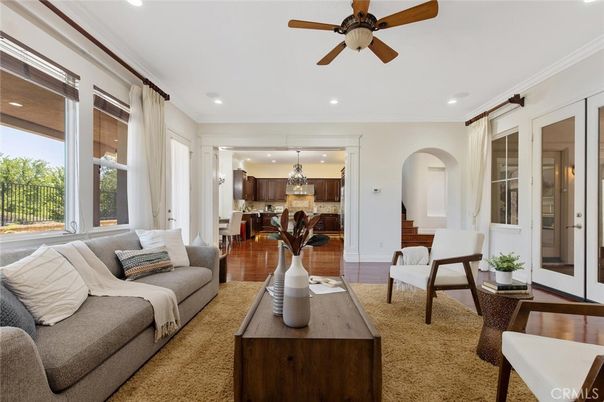 Chandelier, Dining room, Interior, Kitchen, Living room, Recessed Lighting, Wood Texture Flooring