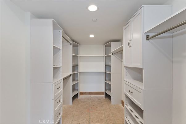 Interior, Recessed Lighting, Walk-in Closets