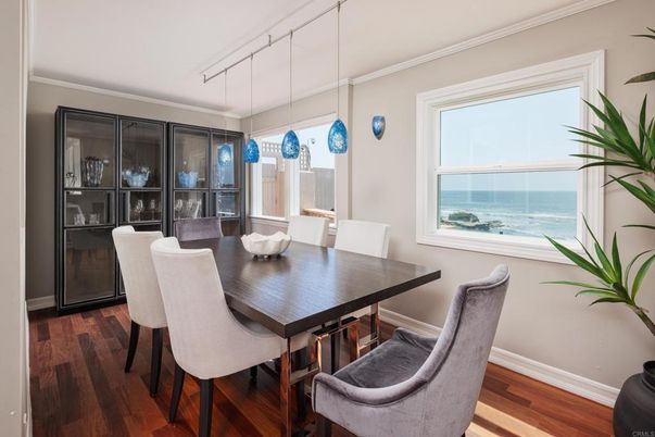 Dining room, Interior, Pendant Lights, Water, Wood Texture Flooring