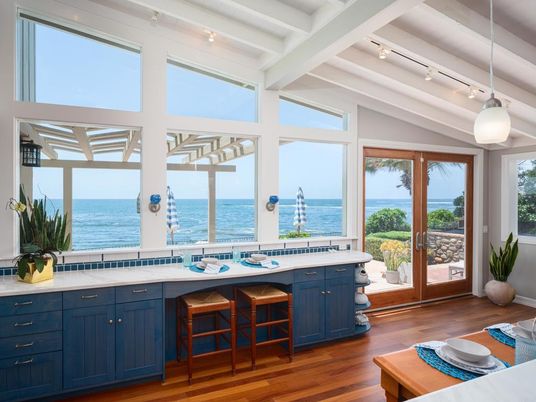 Interior, Pendant Lights, Water, Wood Texture Flooring