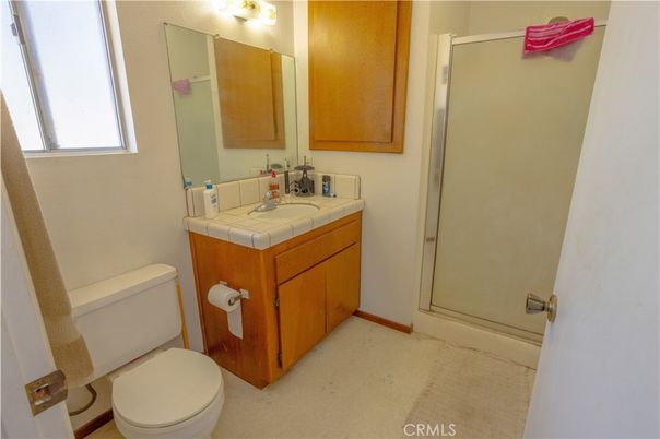 Bathroom, Interior, Tile Countertops
