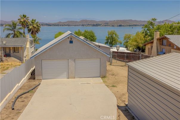 Detached Garage, Exterior, Water