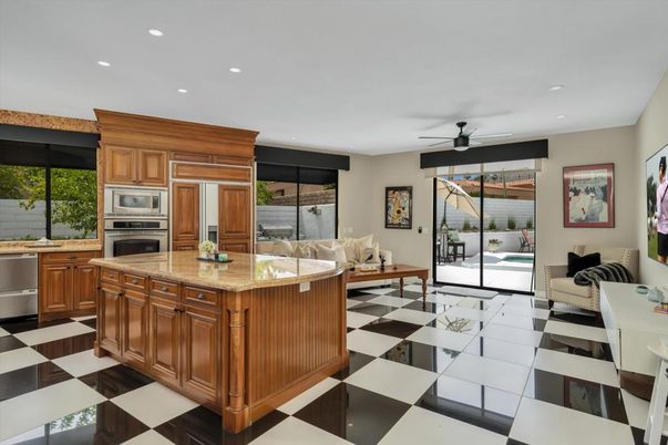 Interior, Kitchen, Living room, Recessed Lighting, Stainless Steel Appliances