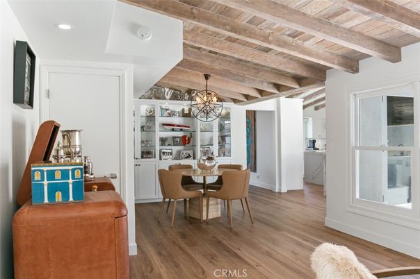 Chandelier, Dining room, Interior, Recessed Lighting, Wooden Beams, Wooden Ceilings, Wood Texture Flooring