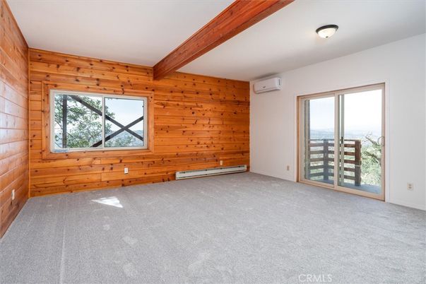 Empty room, Interior, Wooden Beams, Wooden Walls