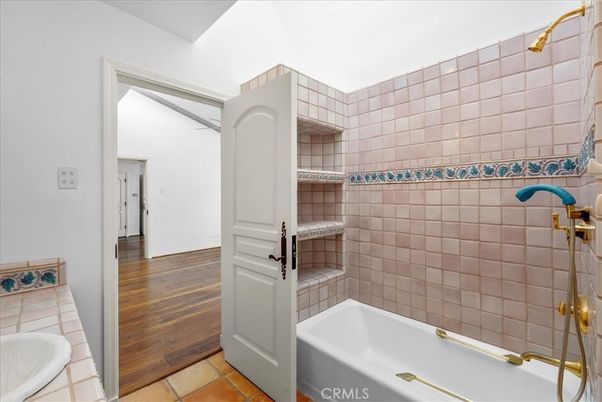 Bathroom, Interior, Wood Texture Flooring