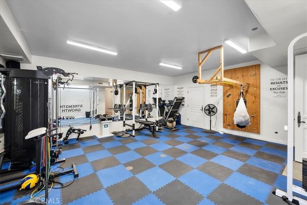 Fitness Equipment, Gym, Interior, Recessed Lighting
