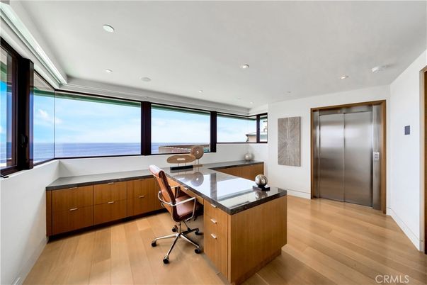 Home Office, Interior, Recessed Lighting, Water, Wood Texture Flooring