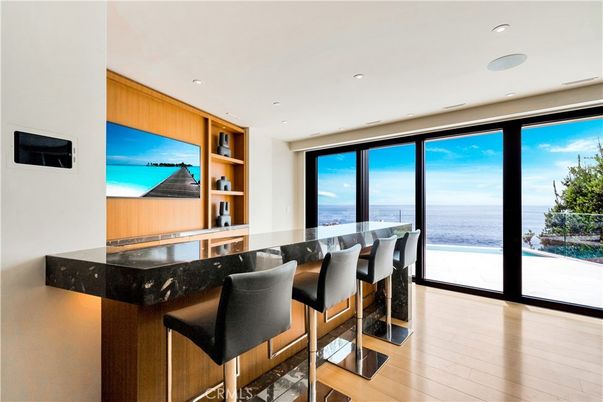 Interior, Recessed Lighting, Water, Wood Texture Flooring