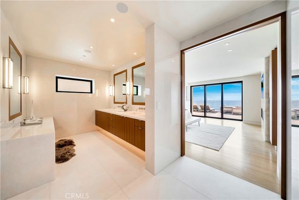 Bathroom, Dual Sink Vanities, Interior, Recessed Lighting, Water, Wood Texture Flooring