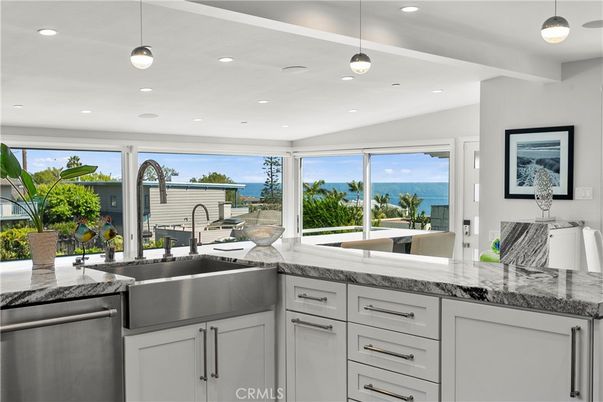 Interior, Kitchen, Pendant Lights, Recessed Lighting, Water