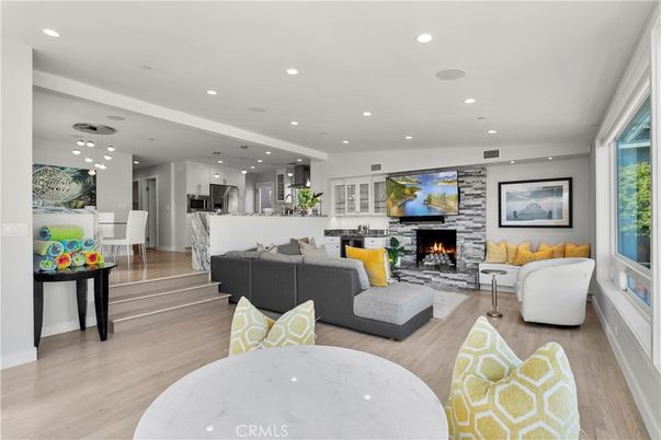 Fireplace, Interior, Kitchen, Living room, Pendant Lights, Recessed Lighting, Stone Walls, Wood Texture Flooring