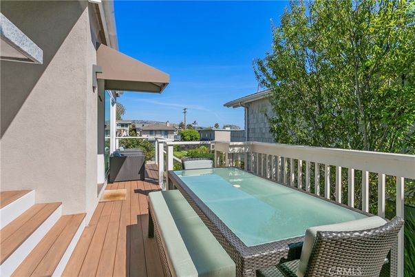 Exterior, Wood Texture Flooring