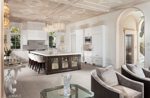 Chandelier, Interior, Kitchen, Recessed Lighting, Stainless Steel Appliances