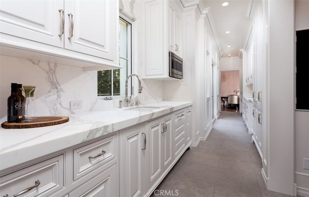 Interior, Kitchen, Marble Walls, Recessed Lighting, Tile Countertops