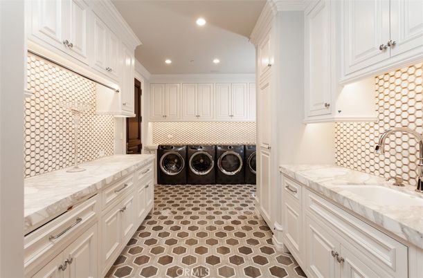Interior, Recessed Lighting, Washer