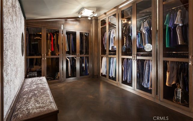 Interior, Walk-in Closets
