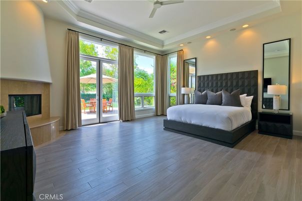 Bedroom, Fireplace, Interior, Recessed Lighting, Wood Texture Flooring